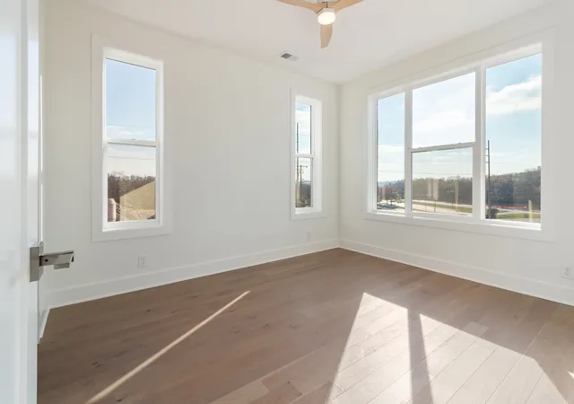 Photo 3 of Townhouse for sale at 3108 Horizon Dr, Nashville, TN 37207 | MLS# 3244450 | Listing updated on 2026-09-15