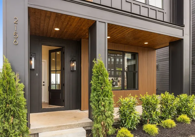 Photo 1 of Single family home for sale at 2156 Summitt Ave, Nashville, TN 37218 | MLS# 3211595 | Listing updated on 2026-09-15