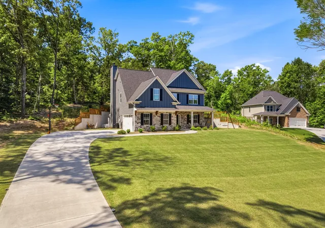 Photo 1 of Single family home for sale at 60 Grand Georgian Ct Ne, Cartersville, GA 30121 | MLS# 3262603 | Listing updated on 2026-09-11