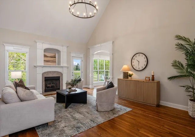 Photo 3 of Single family home for sale at 2003 Woodcliff Dr, Smyrna, TN 37167 | MLS# 3214348 | Listing updated on 2026-09-15