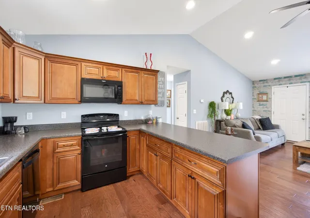 Photo 4 of Single family home for sale at 259 Freewill Ridge Rd, Gainesboro, TN 38562 | MLS# 3214122 | Listing updated on 2026-09-11