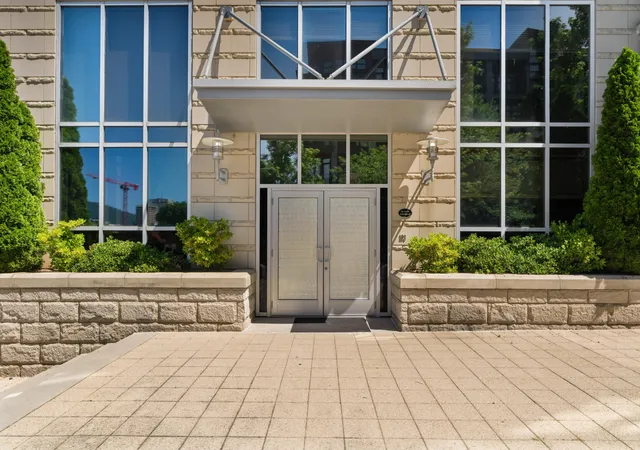 Listing Photo 4 - Condo for sale in building located at 99 Walnut St, Chattanooga, TN 37403 - Unit #103