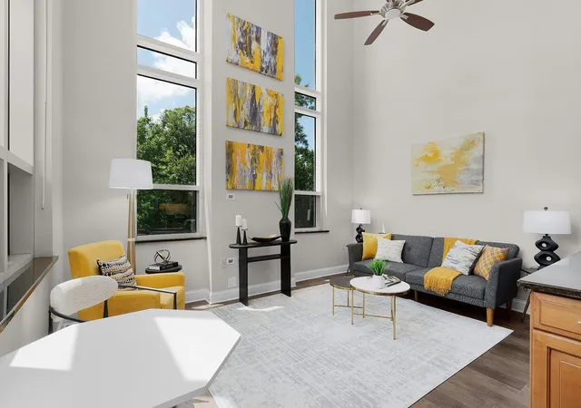 Listing Photo 5 - Condo for sale in building located at 99 Walnut St, Chattanooga, TN 37403 - Unit #103