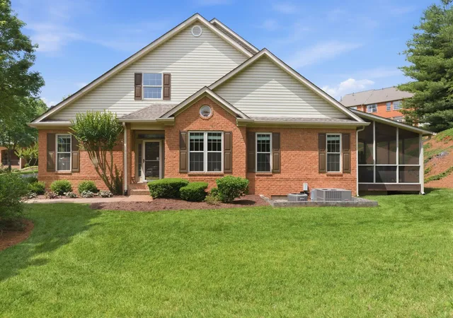 Photo 3 of Townhouse for sale at 641 Old Hickory Blvd #410, Brentwood, TN 37027 | MLS# 3226089 | Listing updated on 2026-09-29
