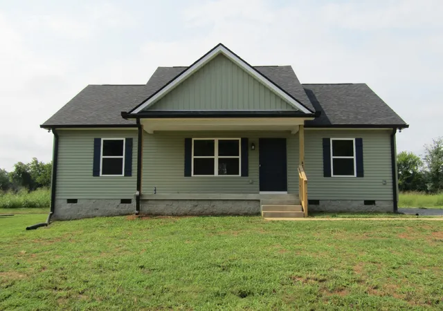 Photo 2 of Single family home for sale at 470 Crescent Factory Rd, Lawrenceburg, TN 38464 | MLS# 3215458 | Listing updated on 2026-09-15