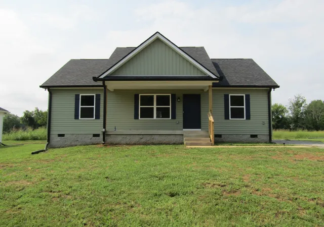 Photo 3 of Single family home for sale at 470 Crescent Factory Rd, Lawrenceburg, TN 38464 | MLS# 3215458 | Listing updated on 2026-09-15