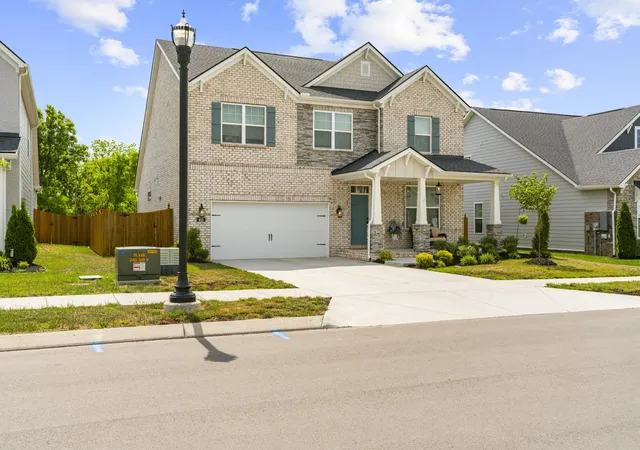 Photo 3 of Single family home for sale at 413 Mabels Way, Mount Juliet, TN 37122 | MLS# 3220519 | Listing updated on 2026-09-13