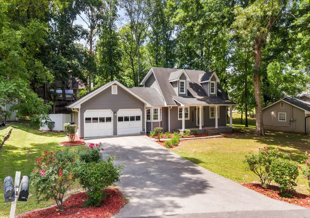 Photo 4 of Single family home for sale at 2081 Valley Hills Ln NW, Cleveland, TN 37311 | MLS# 3216361 | Listing updated on 2026-09-11
