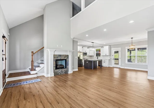 Photo 3 of Single family home for sale at 315 Windy Hl Dr, Rocky Face, GA 30740 | MLS# 3515478 | Listing updated on 2026-09-11