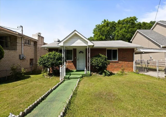 Photo 1 of Single family home for sale at 6113 Fisk Ave, Chattanooga, TN 37421 | MLS# 3281339 | Listing updated on 2026-09-11