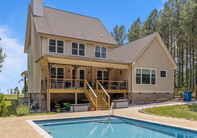Photo 3 of Single family home for sale at 2485 River Blfs Dr, Jasper, TN 37347 | MLS# 3217917 | Listing updated on 2026-09-11