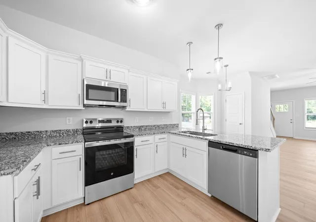 Photo 3 of Townhouse for sale at 108 Quarry Point Dr, Clarksville, TN 37043 | MLS# 3220108 | Listing updated on 2026-09-11