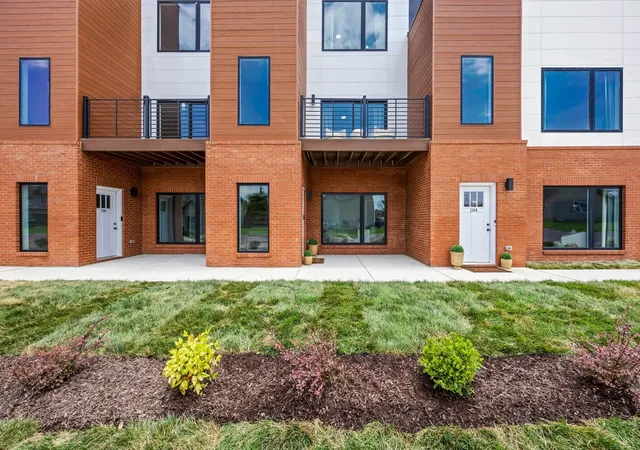 Photo 3 of Townhouse for sale at 2449 Pea Ridge Rd, Clarksville, TN 37040 | MLS# 3220716 | Listing updated on 2026-09-14
