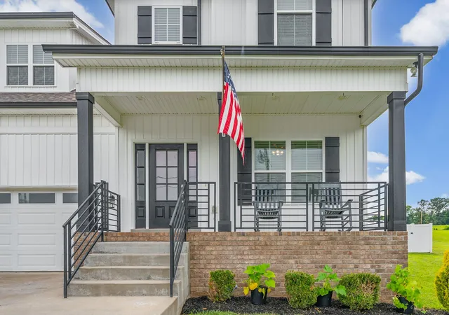 Photo 1 of Single family home for sale at 3904 Chapel Hl Rd, Clarksville, TN 37040 | MLS# 3243113 | Listing updated on 2026-10-02