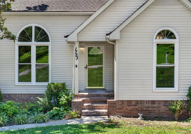 Photo 4 of Single family home for sale at 1753 Broadripple Dr, Clarksville, TN 37042 | MLS# 3221120 | Listing updated on 2026-09-13