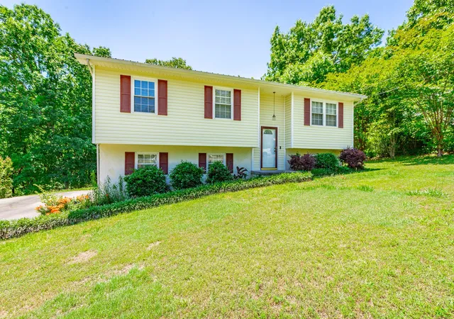 Photo 2 of Single family home for sale at 2361 Rolling Brk Dr Ne, Cleveland, TN 37323 | MLS# 3298184 | Listing updated on 2026-09-11