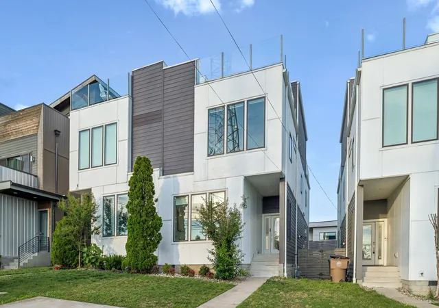 Photo 4 of Townhouse for sale at 420a 37th Avenue N, Nashville, TN 37209 | MLS# 3224239 | Listing updated on 2026-09-15