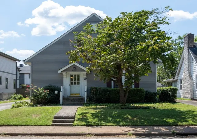 Photo 1 of Single family home for sale at 2115 Bernard Ave, Nashville, TN 37212 | MLS# 3531301 | Listing updated on 2026-10-05