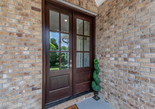 Photo 3 of Single family home for sale at 8017 Little Joe Rd, Powell, TN 37849 | MLS# 3544533 | Listing updated on 2026-09-11