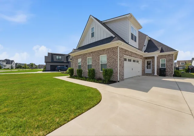 Photo 3 of Single family home for sale at 4041 Merryman Ln, Murfreesboro, TN 37127 | MLS# 3228657 | Listing updated on 2026-09-13