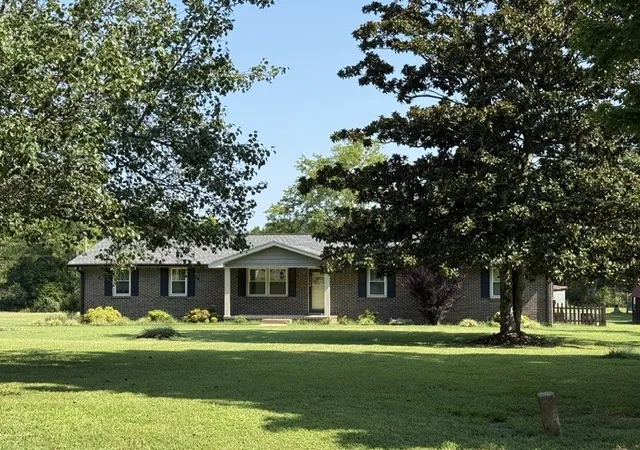 Single family home for sale at 1540 S Berlin Rd, Lewisburg, TN 37091 | MLS# 3226548