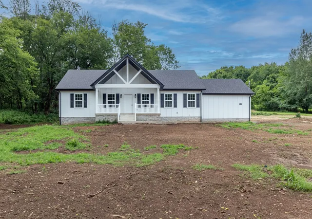 Photo 2 of Single family home for sale at 2973 Demastus Rd, Culleoka, TN 38451 | MLS# 3506027 | Listing updated on 2026-09-14