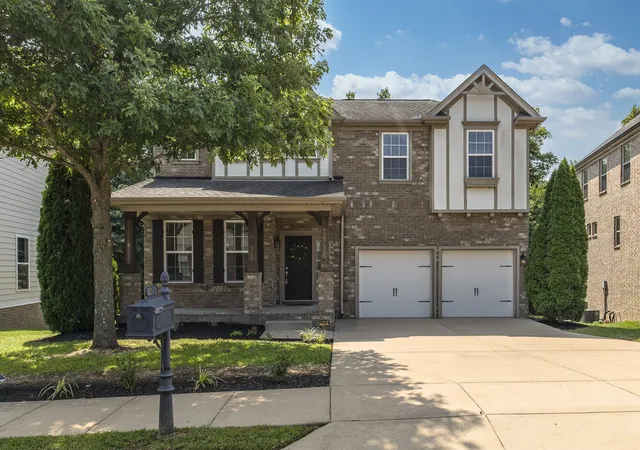 Photo 1 of Single family home for sale at 2128 Ravenscourt Dr, Thompsons Station, TN 37179 | MLS# 3262564 | Listing updated on 2026-09-22