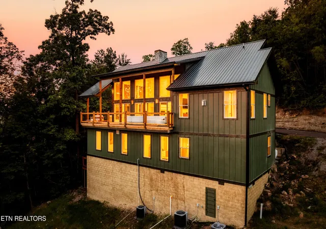 Photo 3 of Single family home for sale at 2931 Redtail Rd, Sevierville, TN 37862 | MLS# 3228961 | Listing updated on 2026-09-11