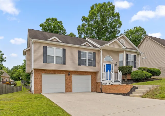 Photo 2 of Single family home for sale at 1024 Ryan Ridge Rd, Soddy Daisy, TN 37379 | MLS# 3229167 | Listing updated on 2026-09-11