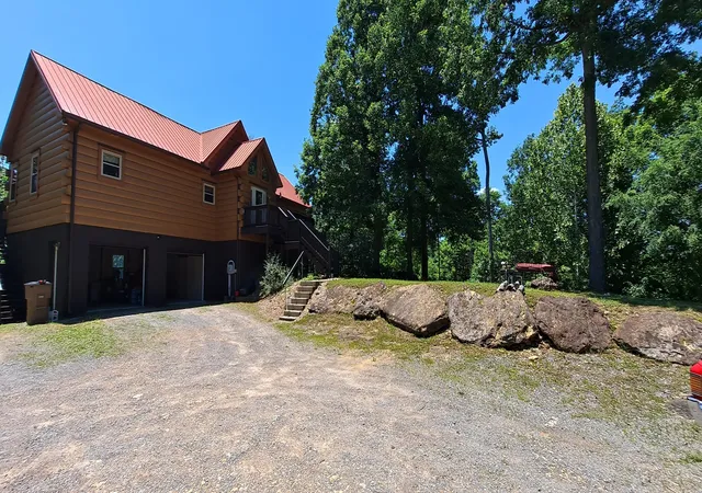 Photo 1 of Single family home for sale at 1027 Garland Holw Rd, Pegram, TN 37143 | MLS# 3230168 | Listing updated on 2026-10-06