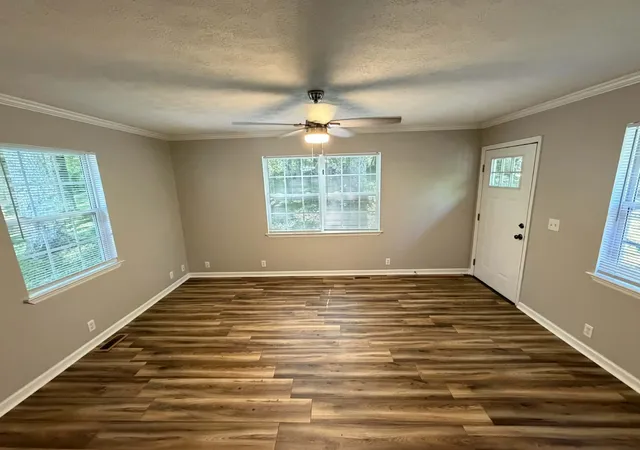 Photo 2 of Single family home for sale at 716 Mountain View Dr, Morrison, TN 37357 | MLS# 3231027 | Listing updated on 2026-09-25