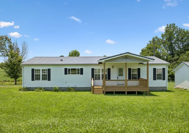 Photo 1 of Manufactured home for sale at 174 Mavis Dr, Ethridge, TN 38456 | MLS# 3252147 | Listing updated on 2026-10-06