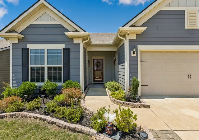 Photo 2 of Single family home for sale at 6006 Monroe Way, Spring Hill, TN 37174 | MLS# 3230476 | Listing updated on 2026-09-21