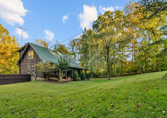 Photo 4 of Single family home for sale at 1396 Pleasant Hl Rd, Nashville, TN 37214 | MLS# 3242580 | Listing updated on 2026-09-14