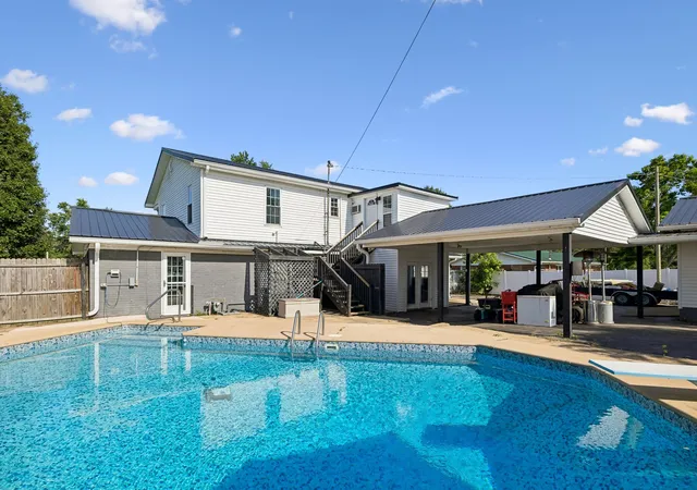 Photo 1 of Single family home for sale at 312 Hinson St, Hohenwald, TN 38462 | MLS# 3231868 | Listing updated on 2026-09-23