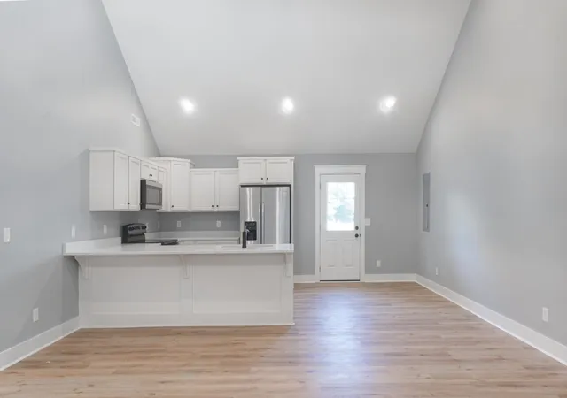 Photo 3 of Single family home for sale at 1181 Hilltop Dr, Pulaski, TN 38478 | MLS# 3231083 | Listing updated on 2026-09-11