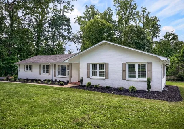 Photo 1 of Single family home for sale at 1281 Winterhill Dr, Cookeville, TN 38501 | MLS# 3231393 | Listing updated on 2026-09-11