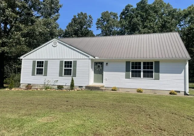 Single family home for sale at 9106 Redbud Ln, Nunnelly, TN 37137 | MLS# 3231631
