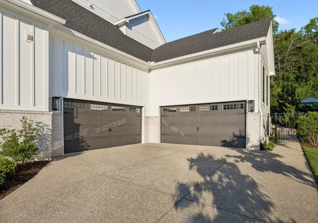 Photo 3 of Single family home for sale at 2254 Brakeman, Thompsons Station, TN 37179 | MLS# 3242755 | Listing updated on 2026-10-08