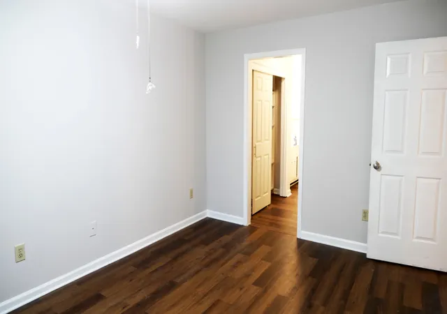 Listing Photo 5 - Condo for sale in building located at 257 Westfield Dr, Nashville, TN 37221