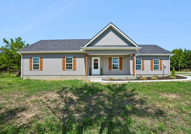 Photo 1 of Single family home for sale at 0 Old Brick Church Rd, Estill Springs, TN 37330 | MLS# 3234100 | Listing updated on 2026-09-29