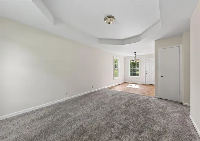 Photo 2 of Single family home for sale at 572 Lorie Ln, Clarksville, TN 37042 | MLS# 3268757 | Listing updated on 2026-09-11