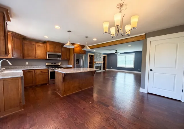 Photo 4 of Single family home for sale at 131 Mitchell Rd, Portland, TN 37148 | MLS# 3232967 | Listing updated on 2026-09-24