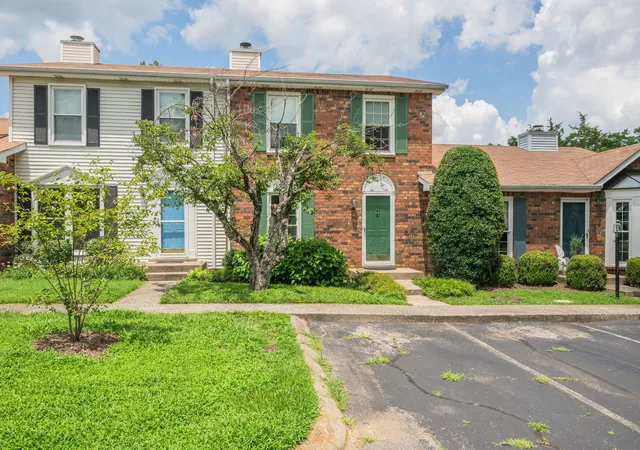 Photo 3 of Townhouse for sale at 1502 Lewis Rd, Madison, TN 37115 | MLS# 3288475 | Listing updated on 2026-10-07