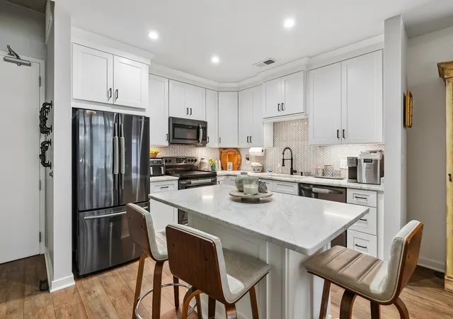Photo 3 of Condo for sale at 600 12th Avenue S #513, Nashville, TN 37203 | MLS# 3243699 | Listing updated on 2026-09-14