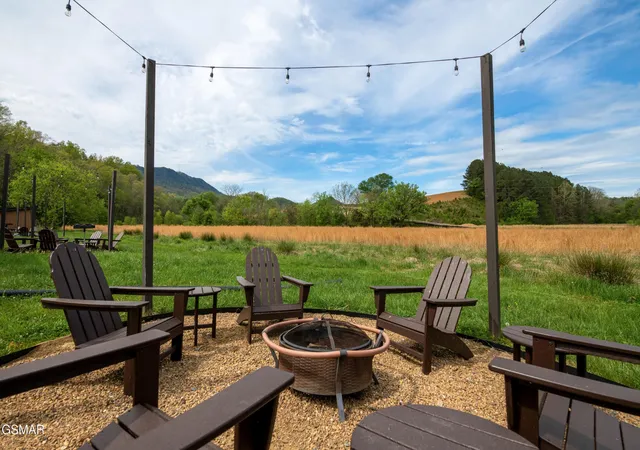 Photo 3 of Single family home for sale at 984 Goose Gap Rd #9, Sevierville, TN 37876 | MLS# 3544637 | Listing updated on 2026-10-13