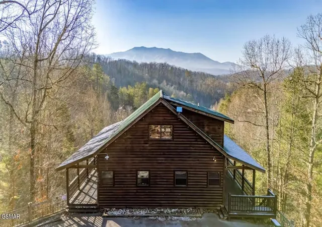 Single family home for sale at 2428 Breezy Rd, Sevierville, TN 37876 | MLS# 3304428