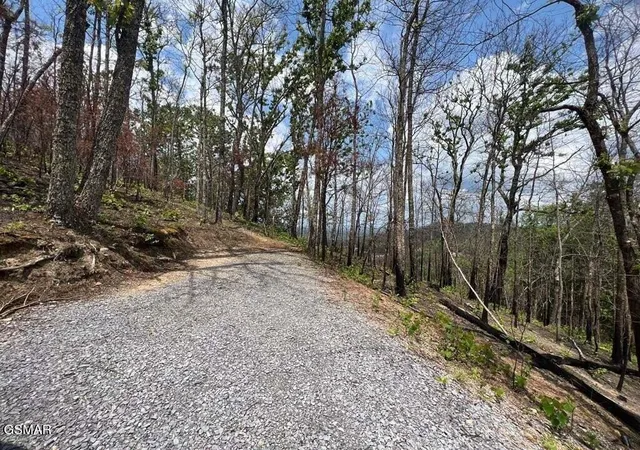 Photo 3 of Land for sale at 2518 Hatcher Mtn Rd, Sevierville, TN 37862 | MLS# 3284082 | Listing updated on 2026-09-11