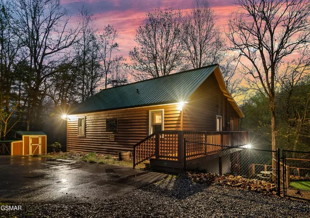 Photo 1 of Sale Pending at 1544 Deer Browse Way, Sevierville, TN 37876 | MLS# 3288566 | Listing updated on 2026-09-11