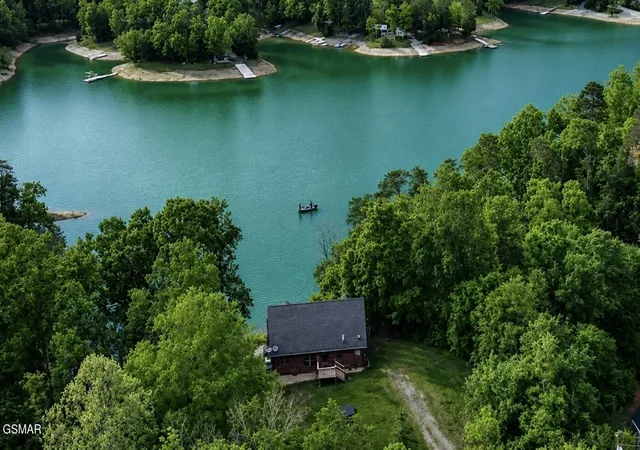 Photo 2 of Single family home for sale at 2145 Stillhouse Rd, Dandridge, TN 37725 | MLS# 3548153 | Listing updated on 2026-09-23